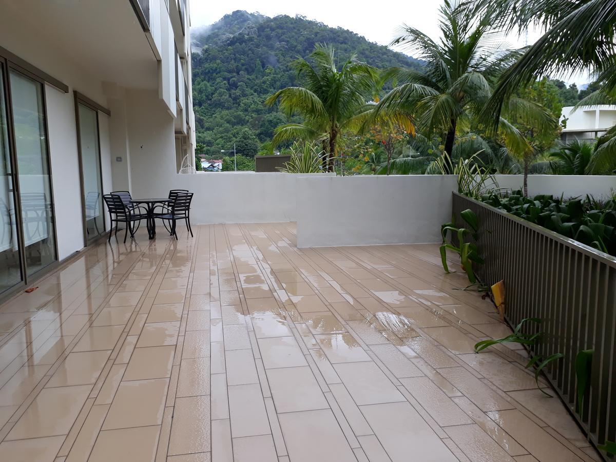 By The Sea Suites - Managed By Sdb Host Batu Ferringhi Exterior photo