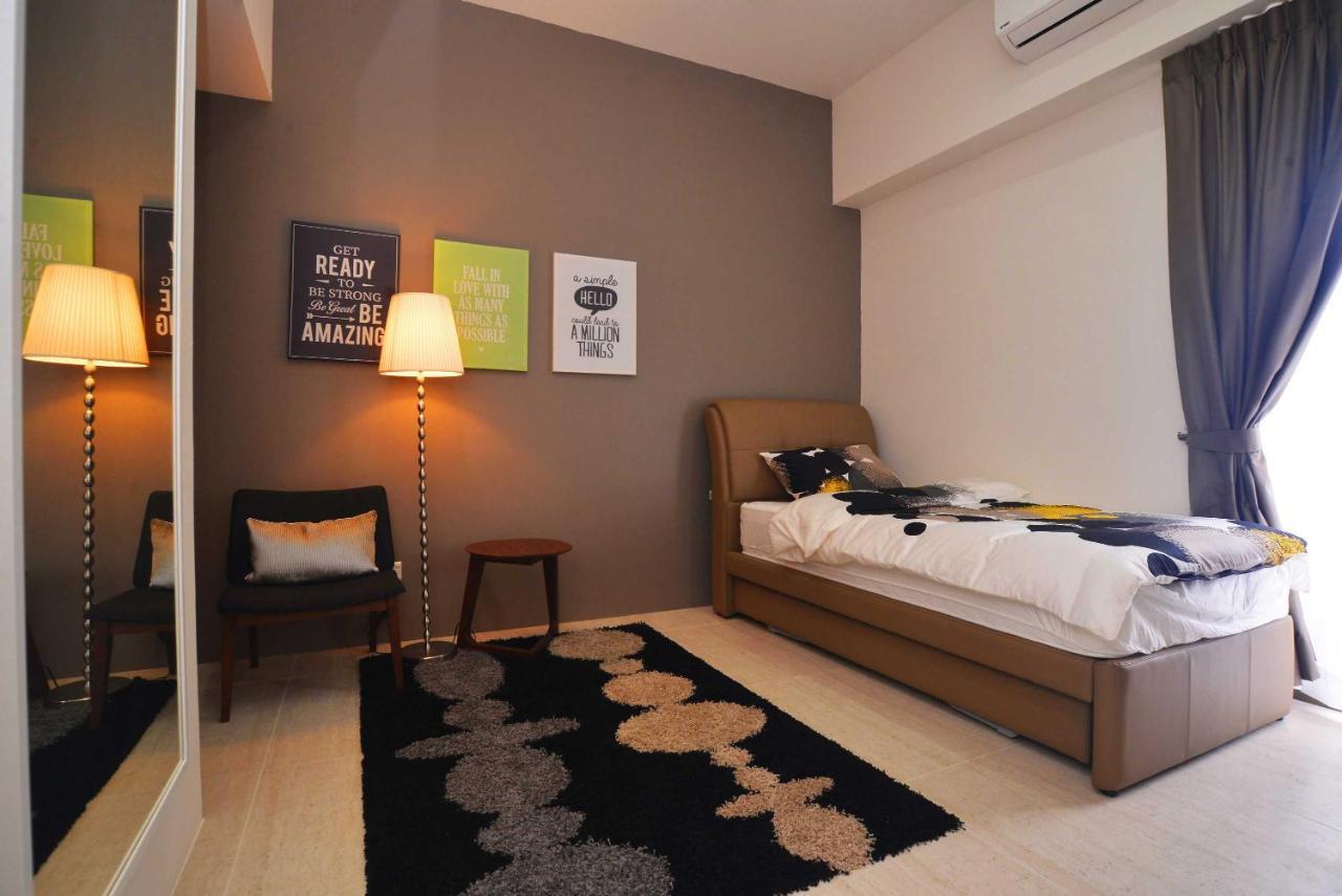 By The Sea Suites - Managed By Sdb Host Batu Ferringhi Exterior photo