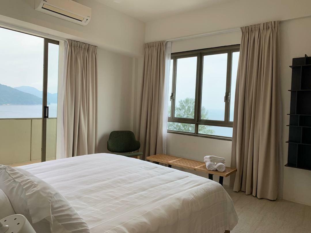 By The Sea Suites - Managed By Sdb Host Batu Ferringhi Exterior photo